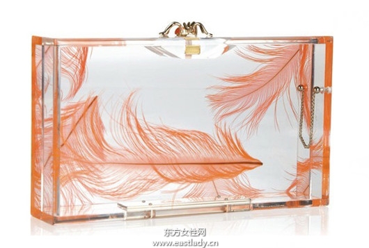 透明手拿包設(shè)計簡潔明了富有創(chuàng)意