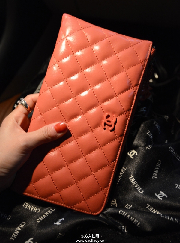 風(fēng)格簡(jiǎn)約女士錢包 女人最心水