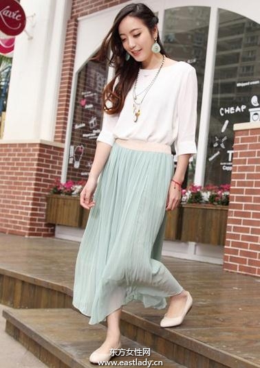 舒適時尚平底單鞋彰顯女性魅力