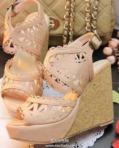 夏季女孩鞋柜必備坡跟鞋 氣質(zhì)瞬間提升