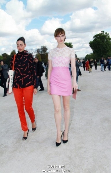 2013年最熱的尖頭高跟鞋讓你女人味十足