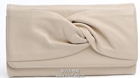 初春時(shí)尚休閑包包讓你的出行充滿(mǎn)無(wú)窮樂(lè)趣