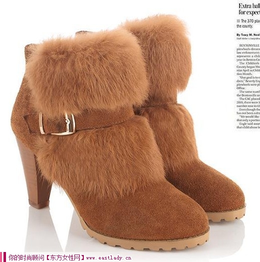 兔毛皮帶粗跟小短靴 擋不住的誘惑