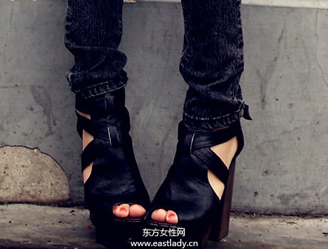 冬季時(shí)尚高跟鞋 百搭性感又舒適