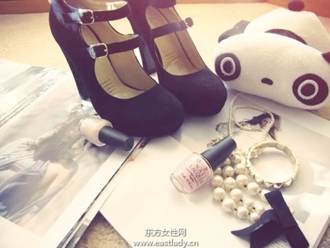 冬季時(shí)尚高跟鞋 百搭性感又舒適