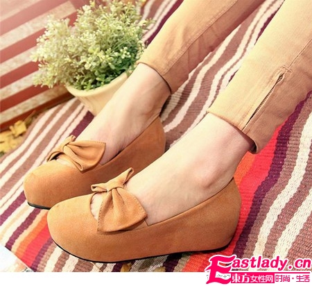 2012初春必備時(shí)尚鞋子