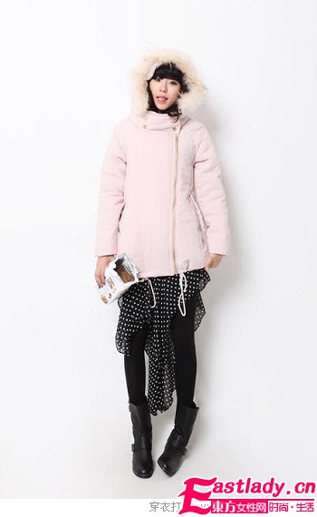 反季節(jié)穿搭 夏裙冬穿很時(shí)髦