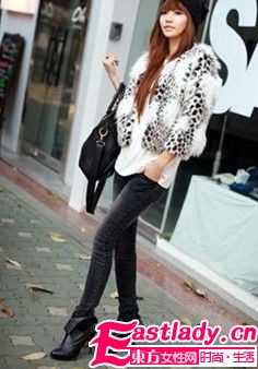 達(dá)芙妮最潮冬靴 炫翻寒冬皮草范兒