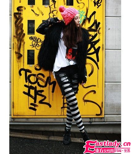 毛茸茸馬甲 美女冬日溫暖搭配法