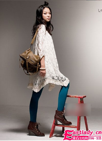 冬季甜美加倍 就將蕾絲作內(nèi)搭