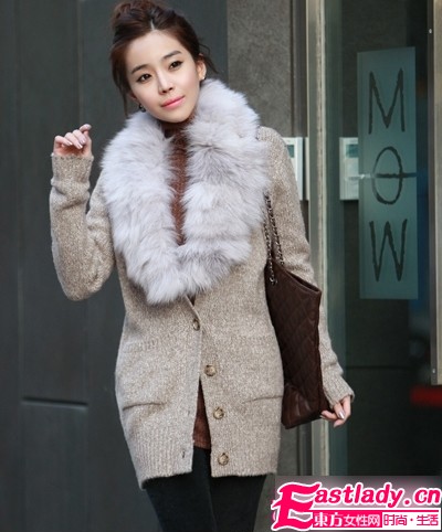 毛毛大翻領(lǐng)外套 今冬你穿了嗎