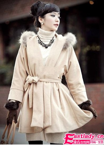 毛呢大衣進(jìn)職場(chǎng) 做個(gè)優(yōu)雅上班女