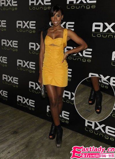 明星魚(yú)嘴短靴 性感帥氣大碰撞