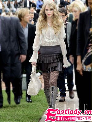 捆綁式長靴 打造明星超強氣場