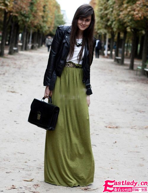 超長裙優(yōu)雅LOOK 巧遮贅肉顯腿型