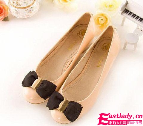 10款名媛大愛的平底美鞋