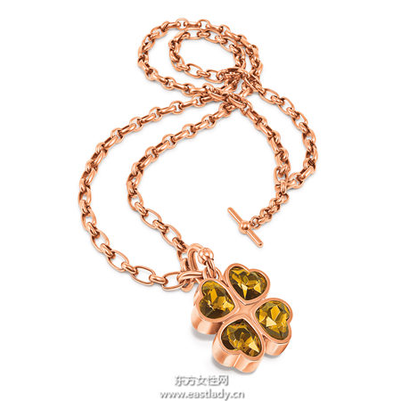 圣誕流行單品大搜羅 演繹獨(dú)特圣誕時(shí)尚