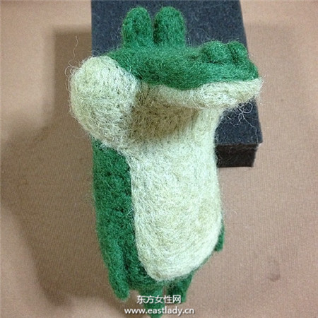 長胡子的鞋貓也太幽默 表情逗趣又微窘的困惑萌動物羊毛氈