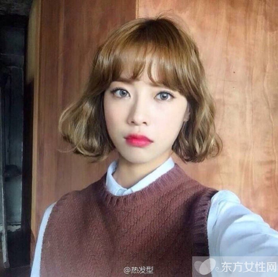 短發(fā)戴什么帽子好看？一頂帽子為美加滿分