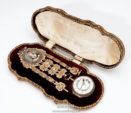 復(fù)古掛件懷表再造民族風(fēng)