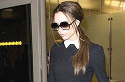 跟女星們學(xué)假領(lǐng)子搭配 讓你成為路人中的焦點(diǎn)