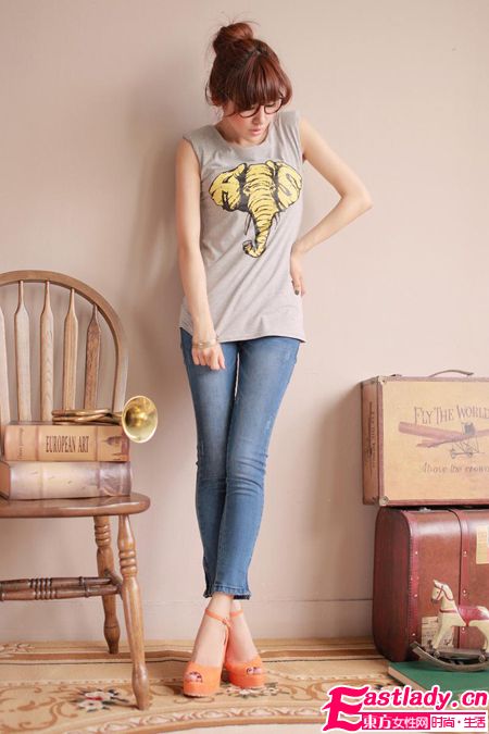 2012新款高跟魚嘴涼鞋秀出你的時尚個性