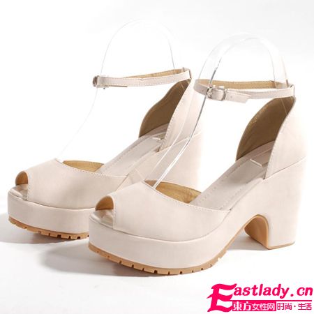 2012新款高跟魚嘴涼鞋秀出你的時(shí)尚個(gè)性