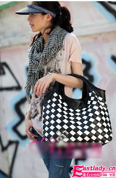 編織流蘇包包大比拼 誰(shuí)更優(yōu)雅你來(lái)定