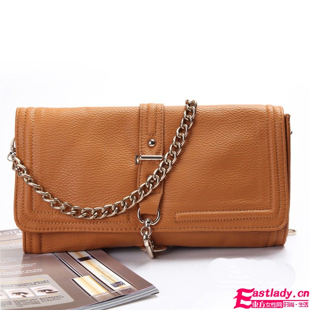 時(shí)尚英倫復(fù)古包袋 讓你冬季唯美不變