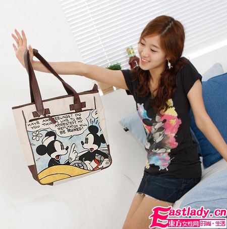老鼠米奇包提升可愛度減齡搭