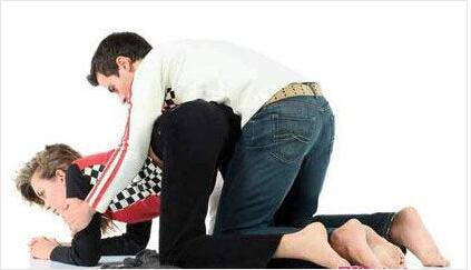 最佳受孕姿勢真人教學(xué) 這么做最容易懷上寶寶