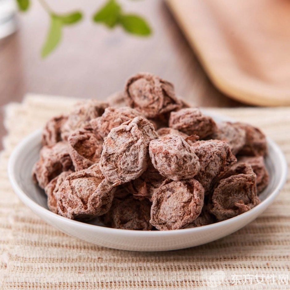 孕婦可以吃話梅嗎  孕婦吃什么對(duì)寶寶智力好