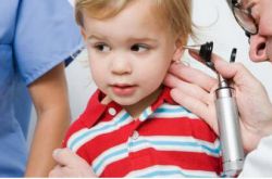 媽媽要注意 這些表現(xiàn)說(shuō)明寶寶聽(tīng)力異常