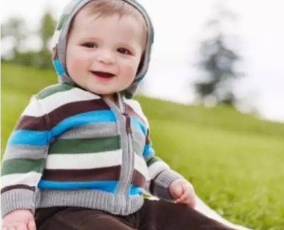 寶寶 春捂 怎么捂 解讀春捂穿衣原則