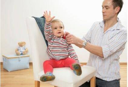 寶寶 春捂 怎么捂 解讀春捂穿衣原則