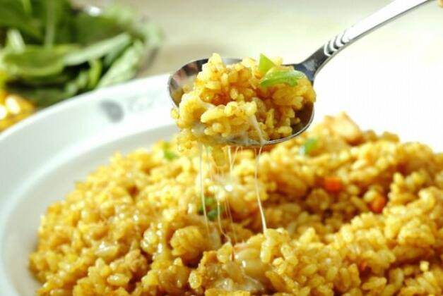 寶寶長(zhǎng)牙不吃飯?jiān)趺崔k 5大階段食譜推薦