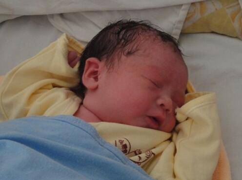 寶寶出生的體重標(biāo)準(zhǔn) 體重太輕易患這些病