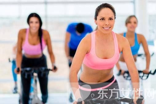 室內(nèi)減肥方法有哪些 八種超強(qiáng)燃脂運(yùn)動(dòng)任你選