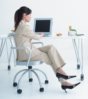 怎樣瘦腿 女性巧吃7種食物遠(yuǎn)離大象腿