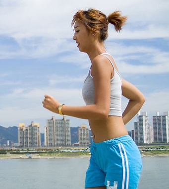 什么運(yùn)動減肥效果最好 7種運(yùn)動快速甩 油