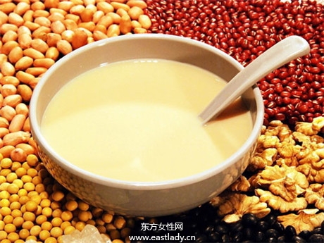 生理期豆?jié){減肥法瘦出苗條身材