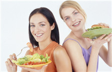 如何才能減小腹  管住嘴邁開腿