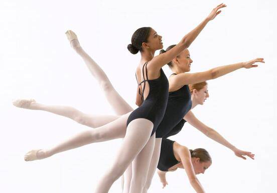 達(dá)人瘦腿的方法 每天8個(gè)小動(dòng)作告別大象腿