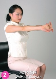 兩式瘦身操輕松塑造美麗手足