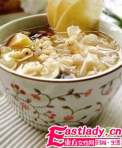 多吃9種食物消除水腫臉