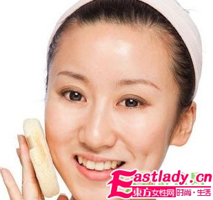 4個(gè)小練習(xí)打造巴掌臉美女