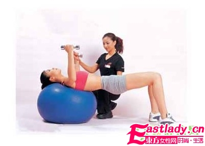 簡單有效的豐胸方法有哪些