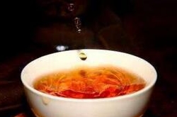 喝紅茶的好處和壞處，增進食欲幫助消化！