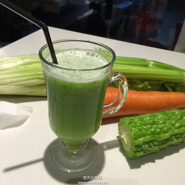 剖析苦瓜汁七大營養(yǎng)功效 據(jù)說還能減肥哦