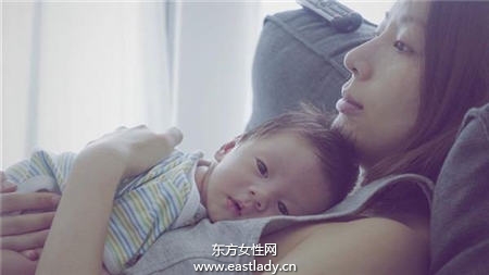 女星產(chǎn)后減肥3絕招大公開 喂奶也是